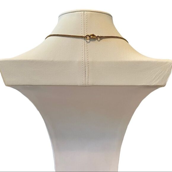 Vintage Sparkling Gorgeous Red & Gold Toned Ball on Gold Toned Chain. - Picture 6 of 7